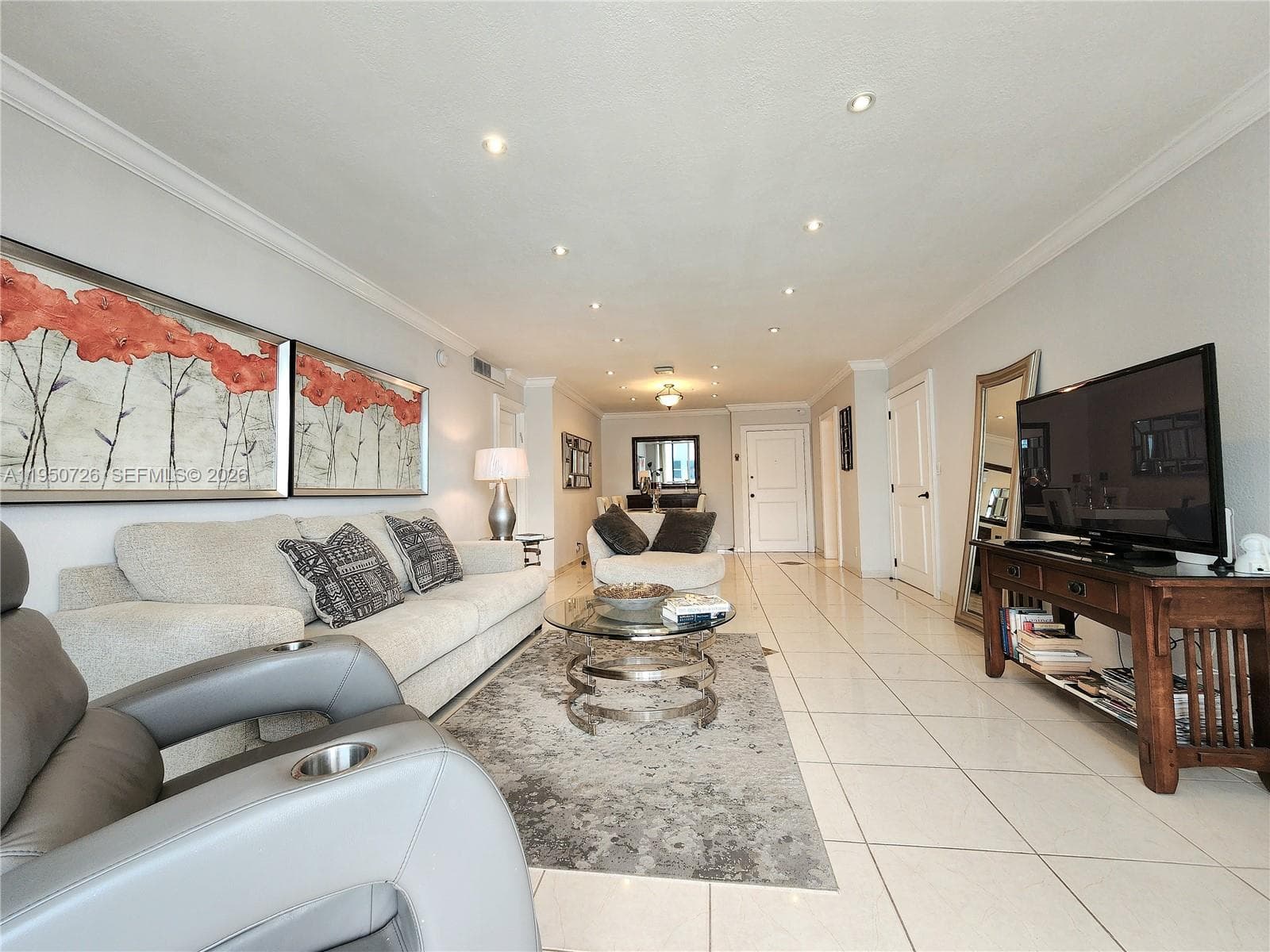 Parker Plaza Estates · #2204 in Hallandale Beach - Photo 6