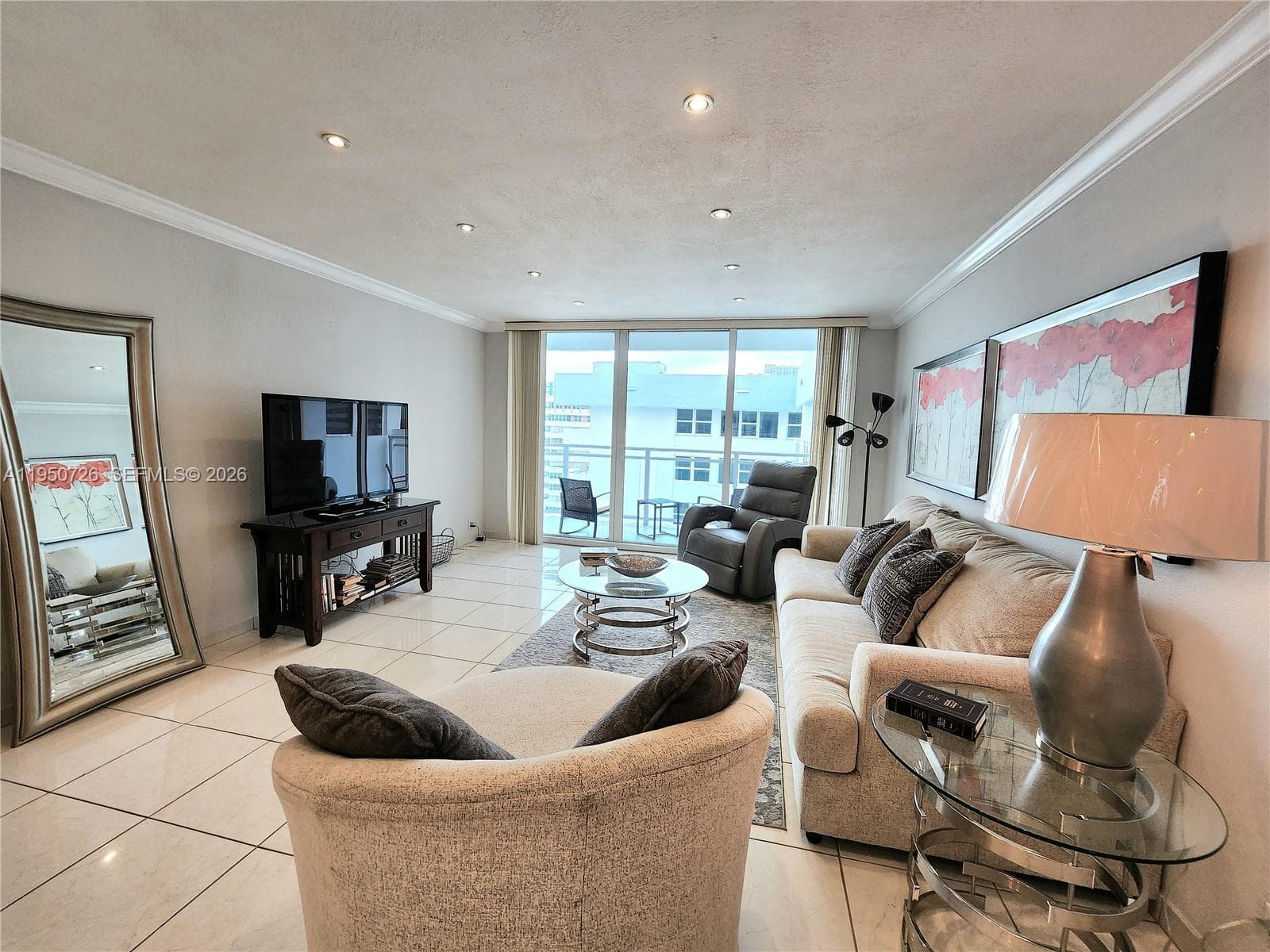 Parker Plaza Estates · #2204 in Hallandale Beach - Photo 7