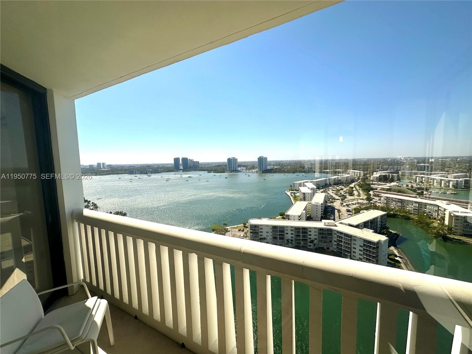 1000 ISL BLVD WILLIAMS IS · #2410 in Aventura - Photo 3