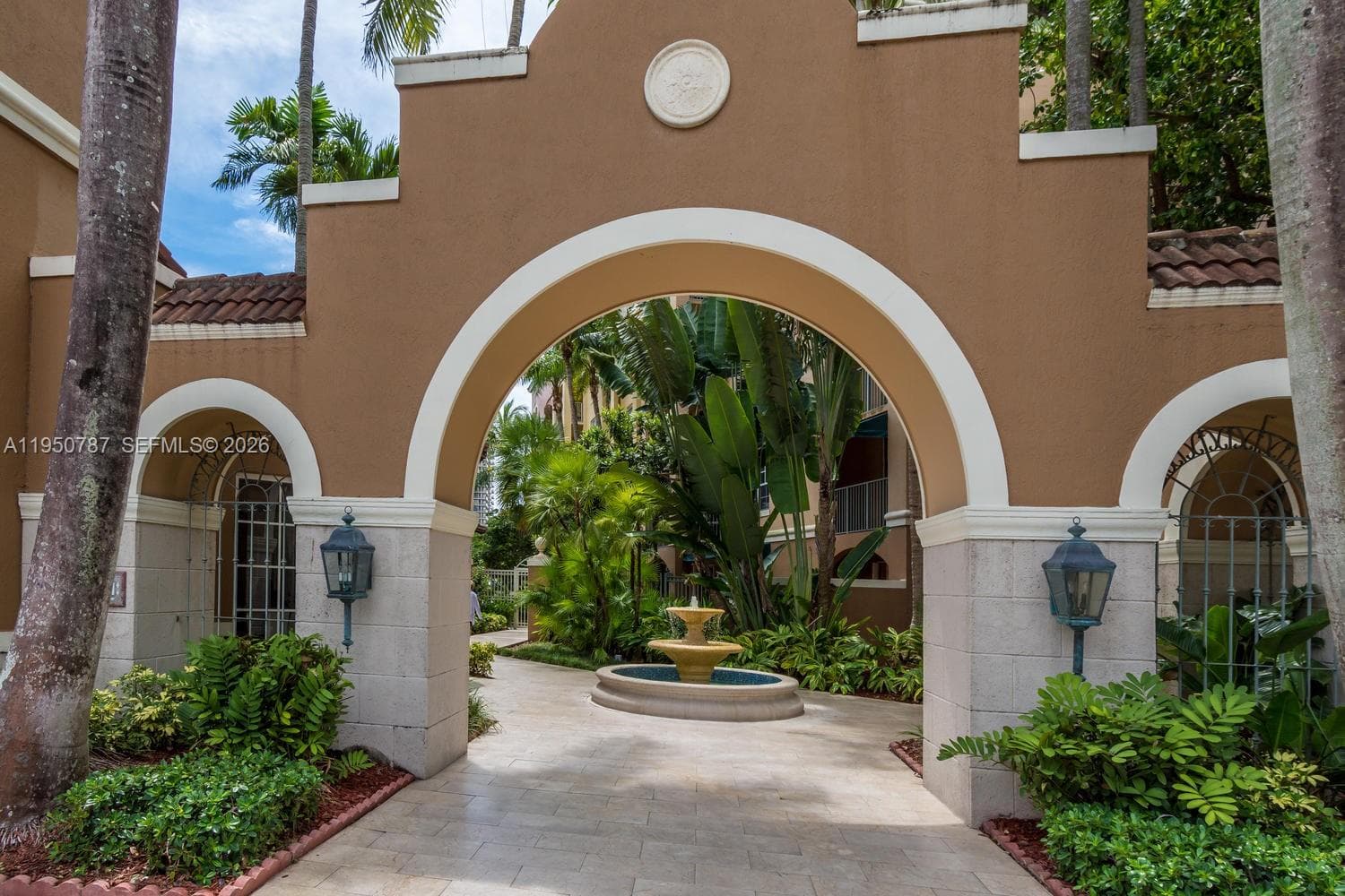 THE YACHT CLUB AT AVENTUR · #4501 in Aventura - Photo 36