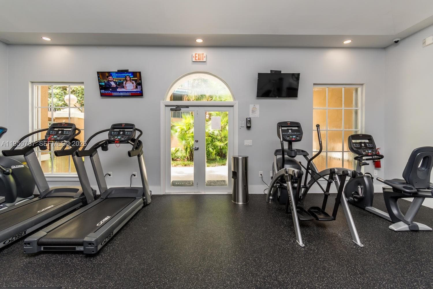 THE YACHT CLUB AT AVENTUR · #4501 in Aventura - Photo 48