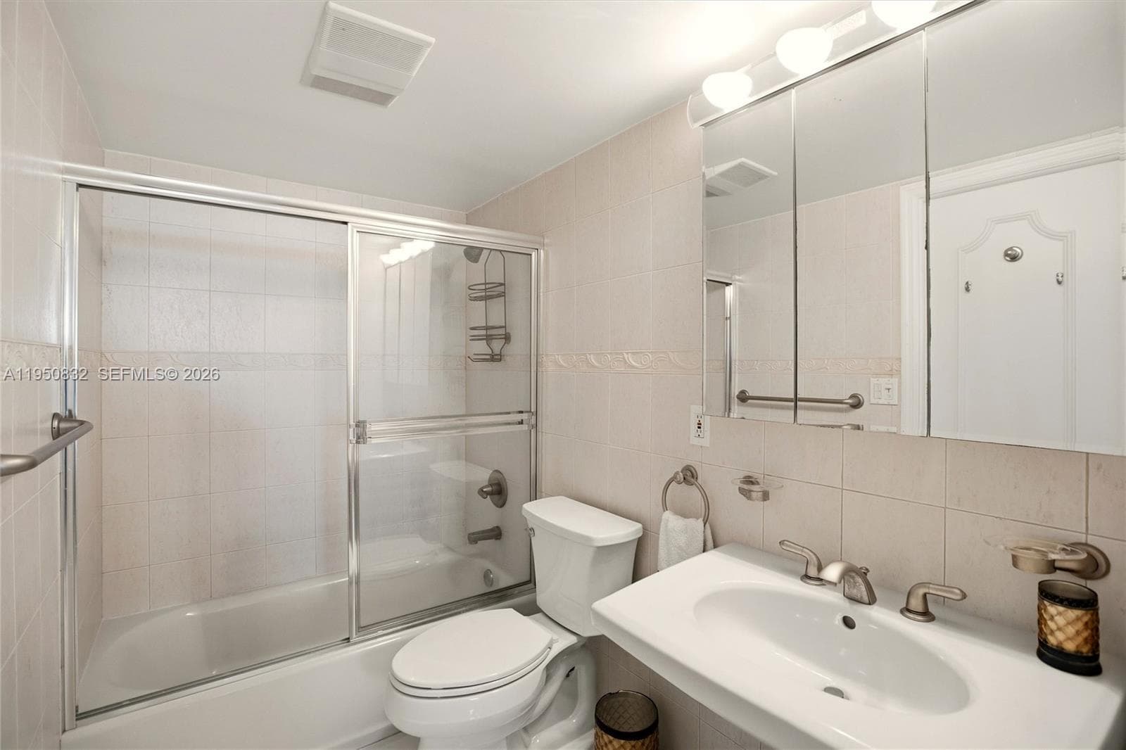 ROYAL ATLANTIC CONDO · #1024 in Miami Beach - Photo 23