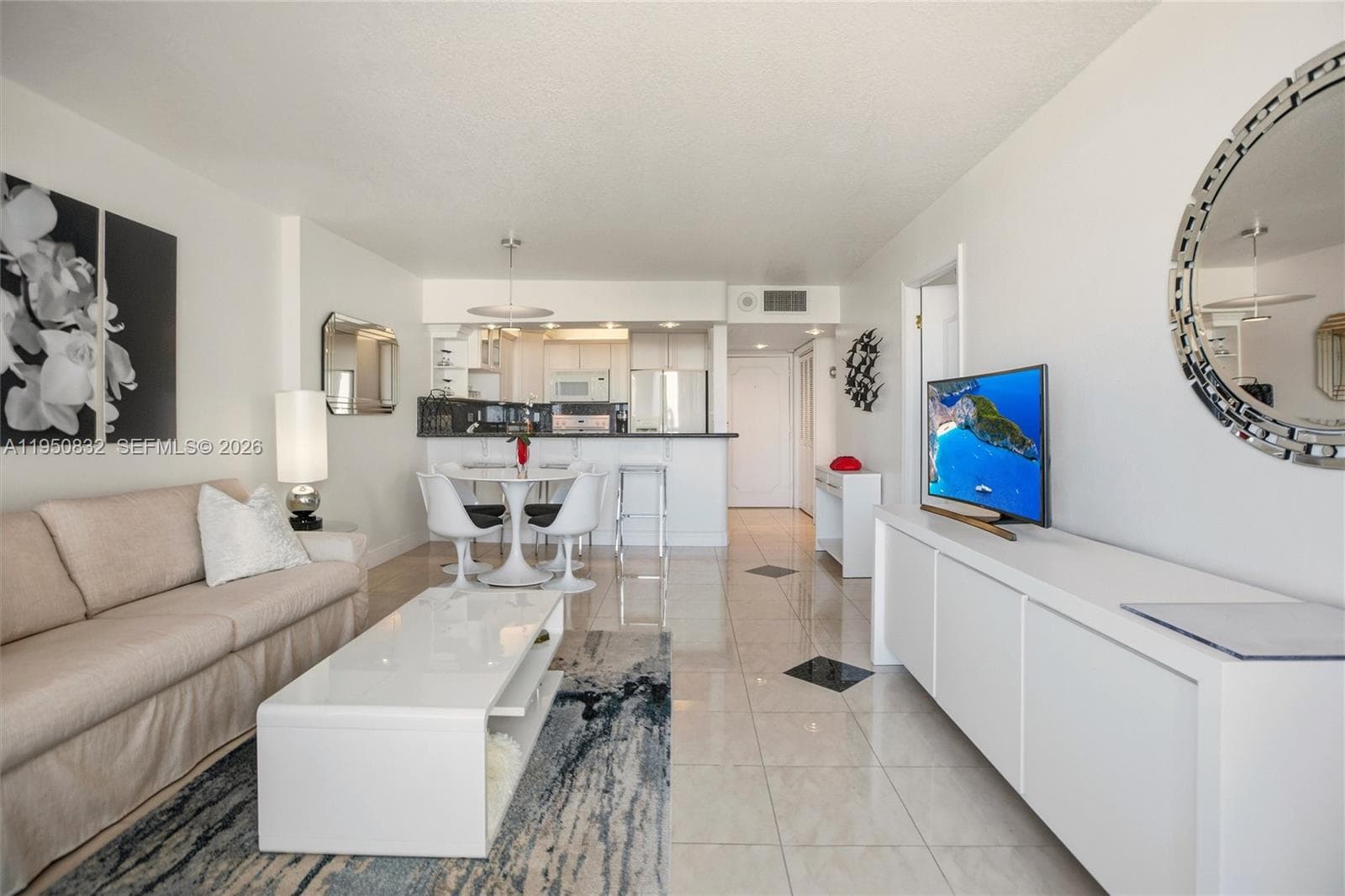 ROYAL ATLANTIC CONDO · #1024 in Miami Beach - Photo 5