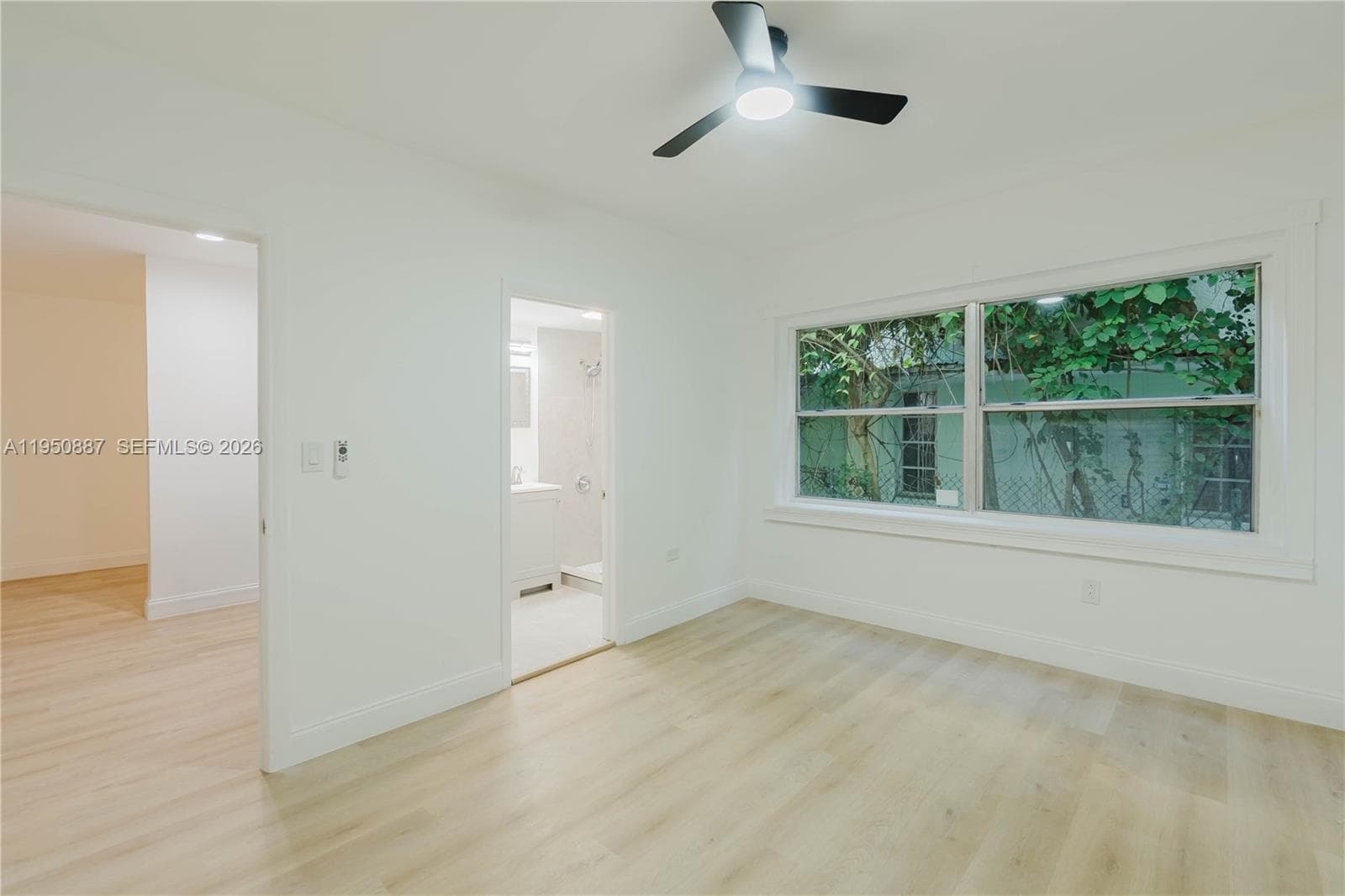 SOBE PHOENIX CONDO · #108 in Miami Beach - Photo 8