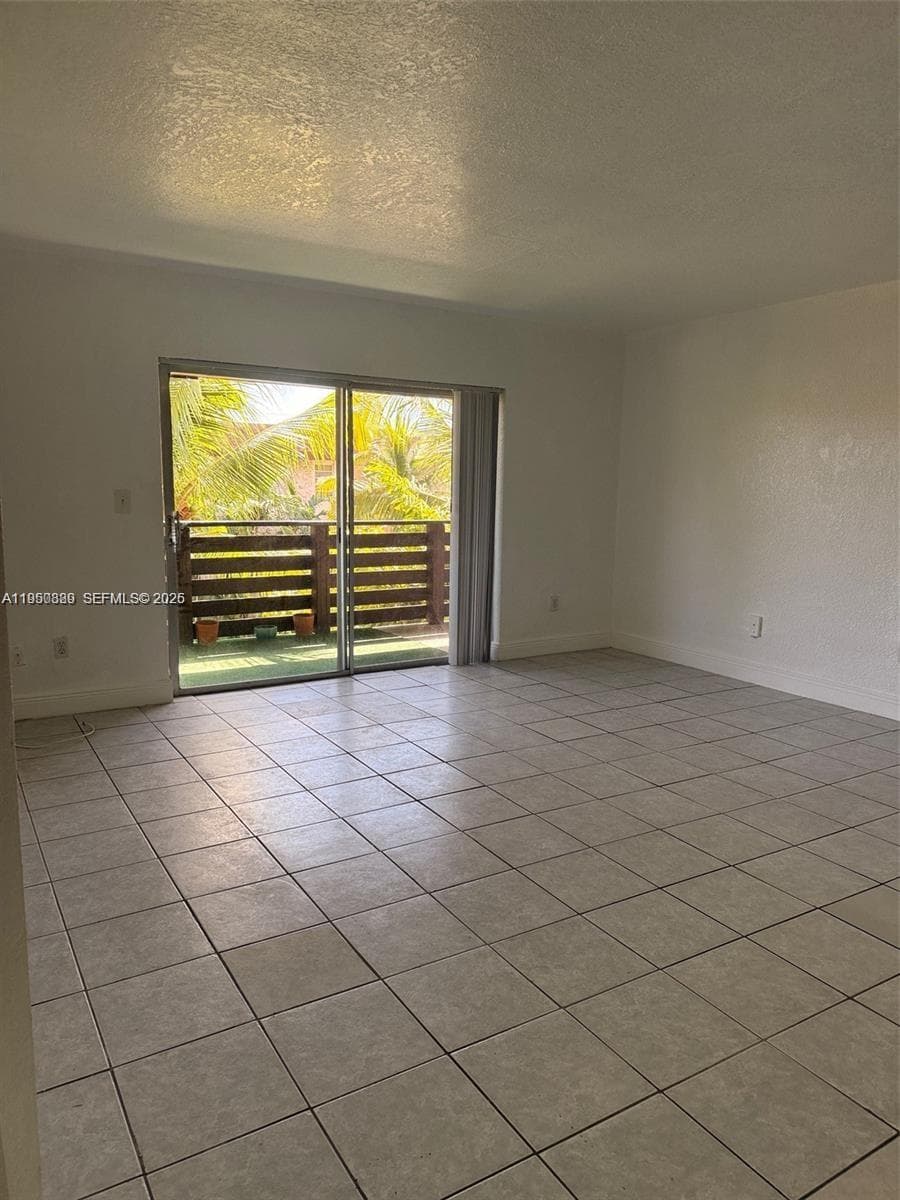DADELAND CAPRI CONDO · #C309 in Miami - Photo 9