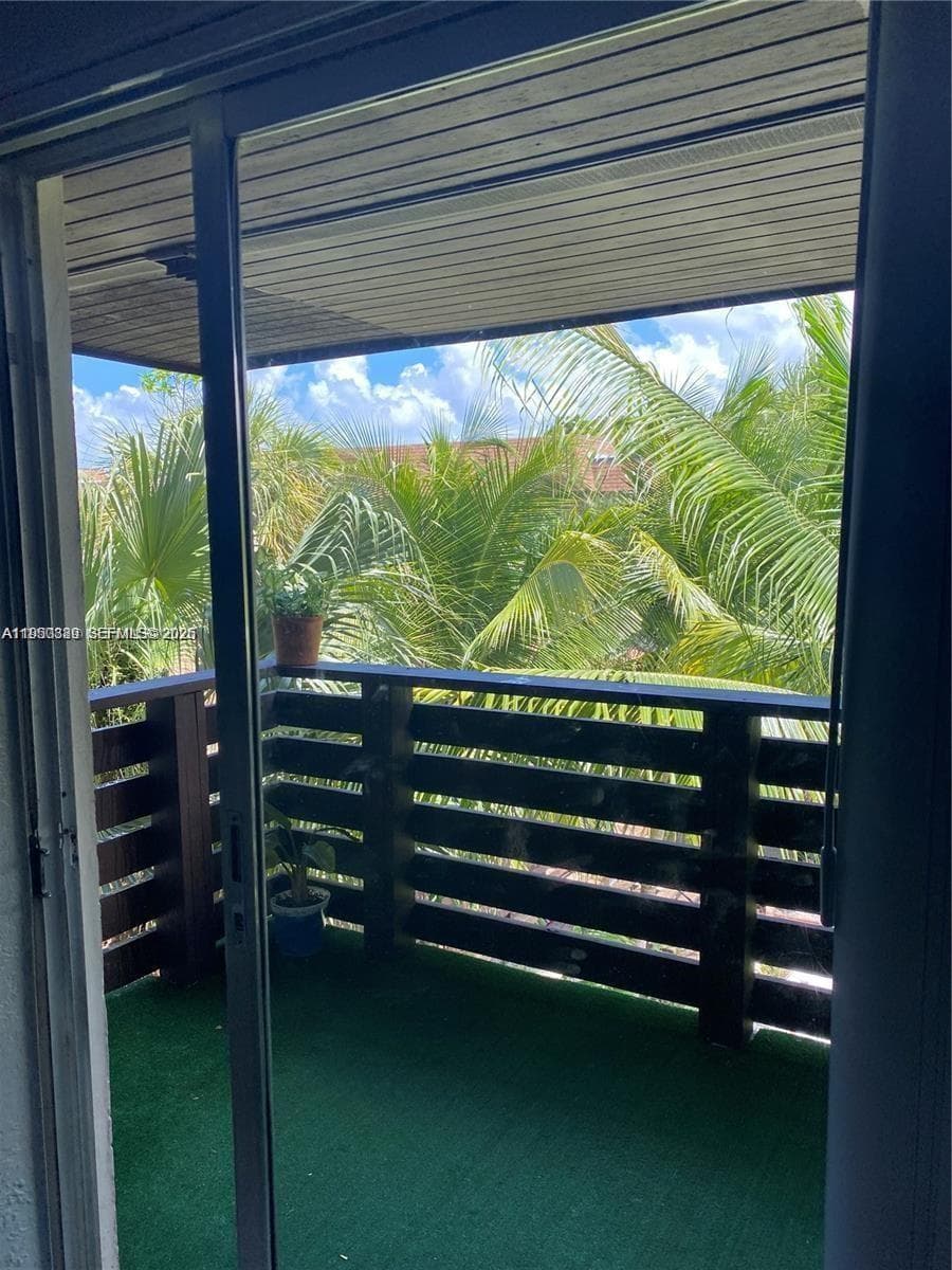 DADELAND CAPRI CONDO · #C309 in Miami - Photo 18