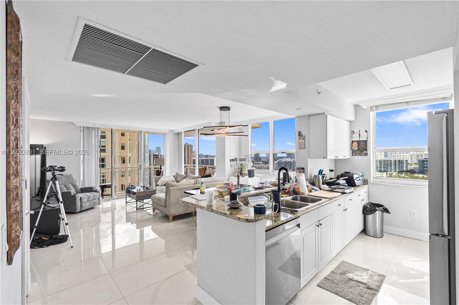 Turnberry on the Green · #1904 in Aventura - Photo 2