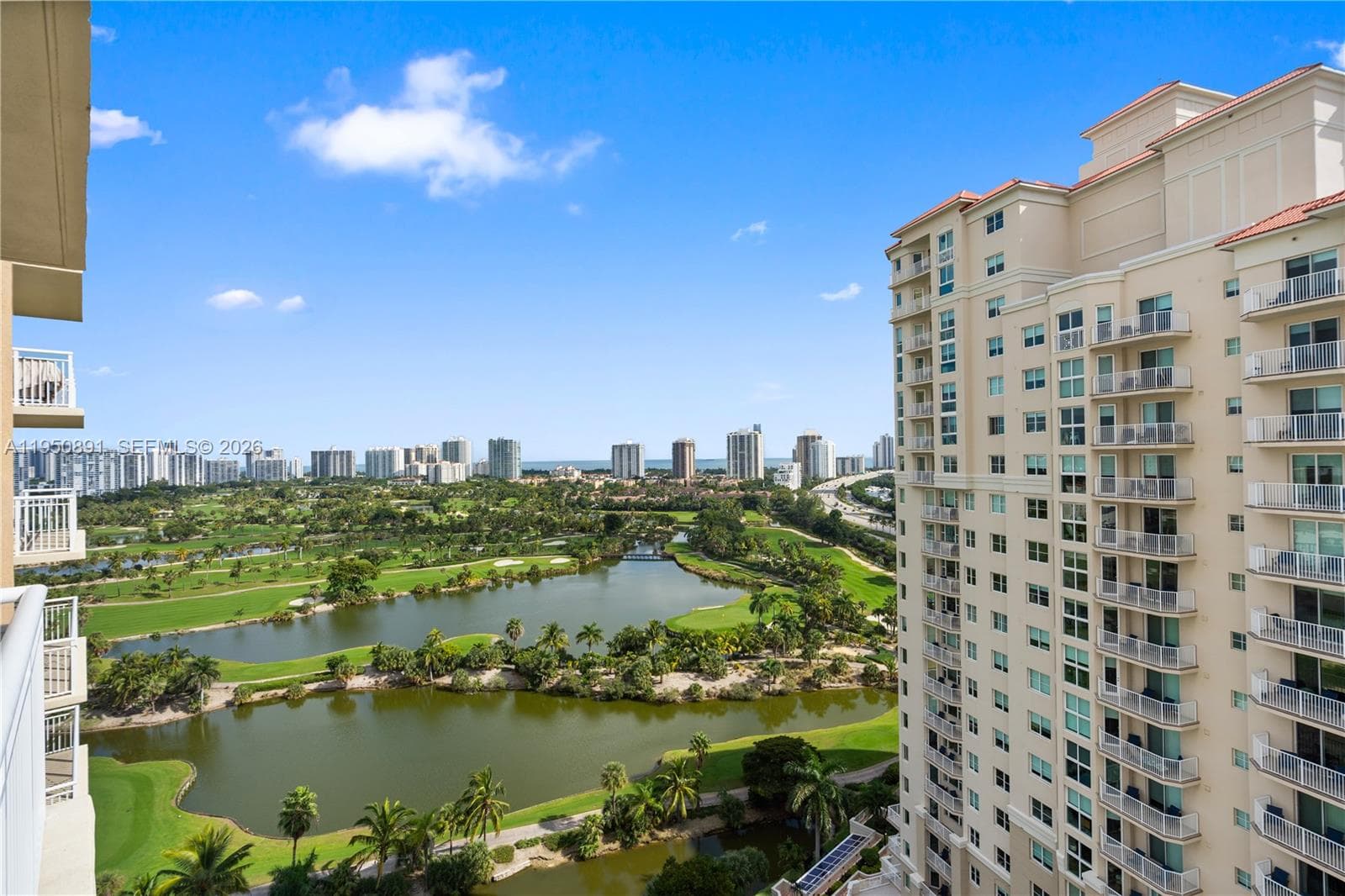 Turnberry on the Green · #1904 in Aventura - Photo 42