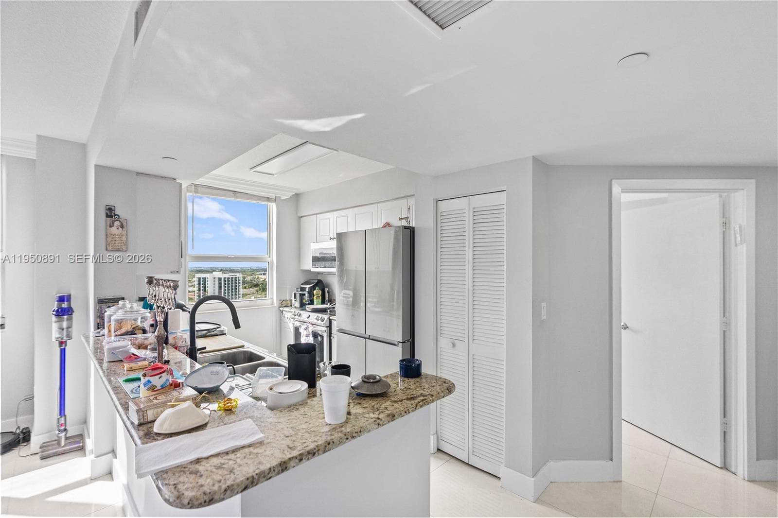 Turnberry on the Green · #1904 in Aventura - Photo 4