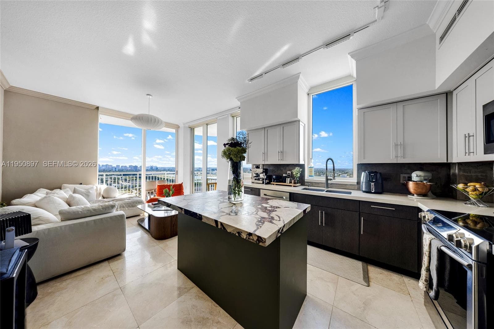DUO CONDOMINIUM WEST · #2407W in Hallandale Beach - Photo 9
