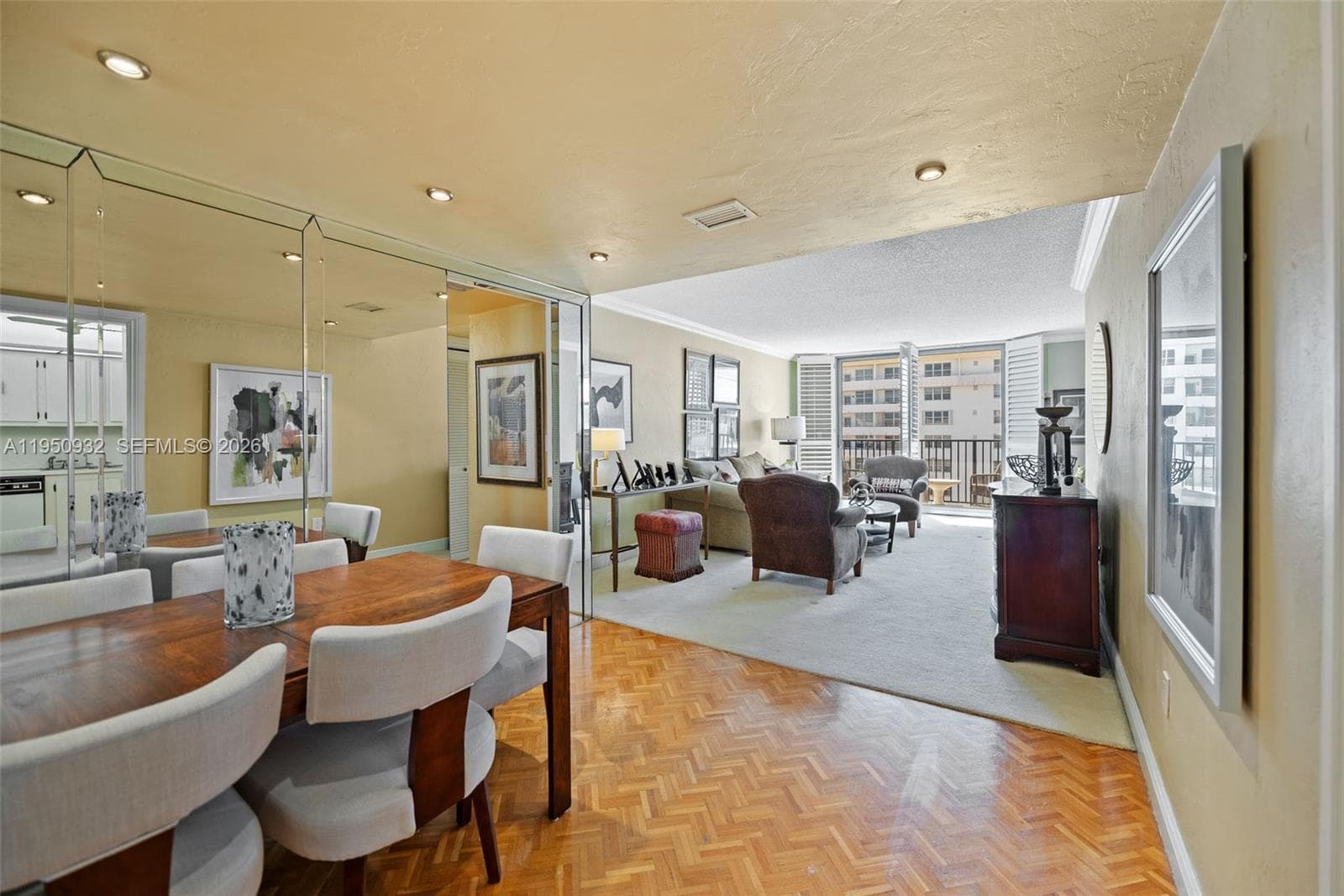 MANATEE · #1102 in Surfside - Photo 4