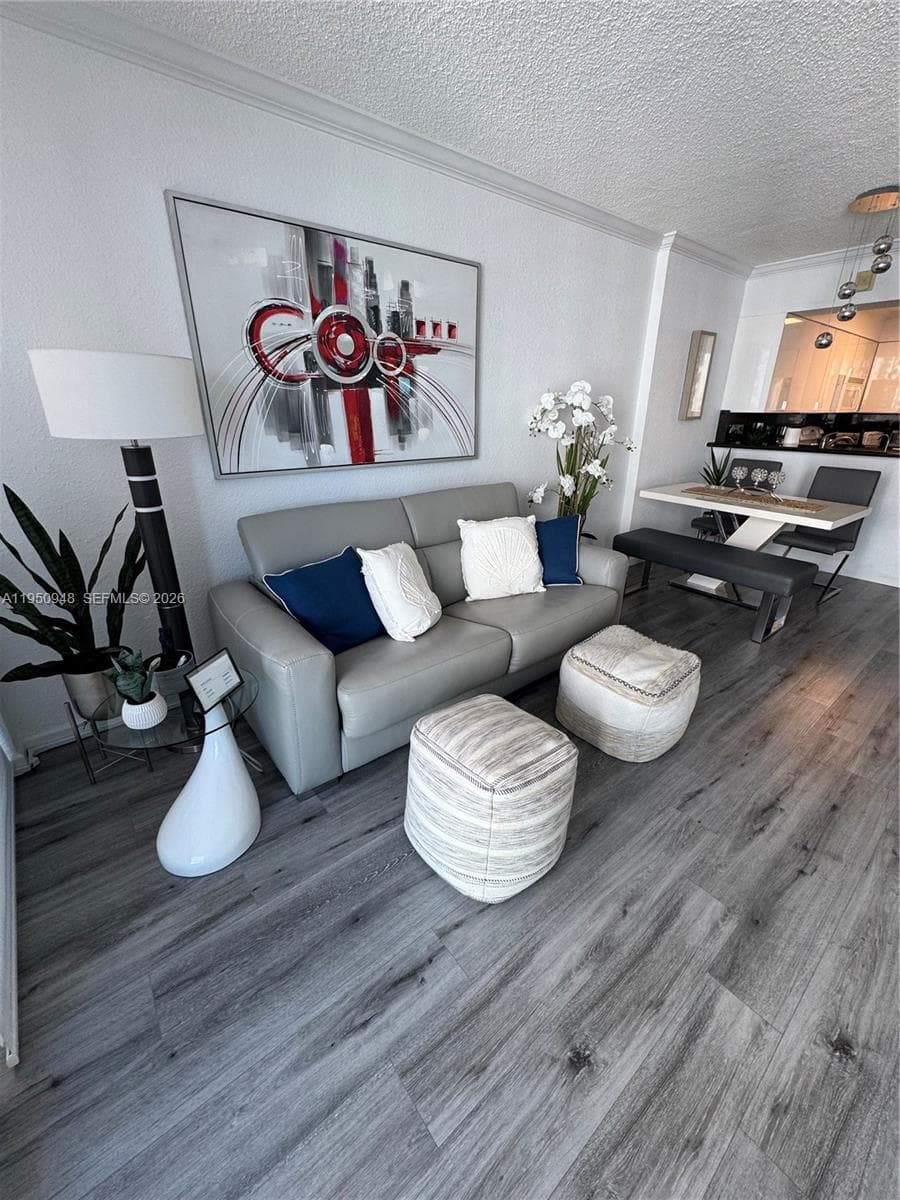 WAVE CONDO · #1105 in Hollywood - Photo 13