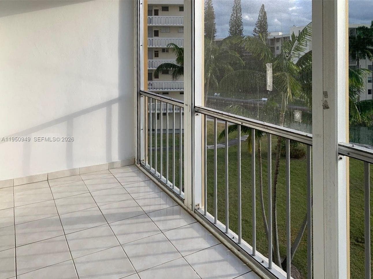 POINT EAST CONDO · #H404 in Aventura - Photo 12