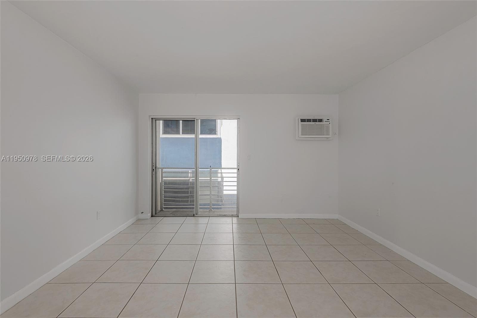 SUNSHINE BAY CONDO · #411 in Miami Beach - Photo 6