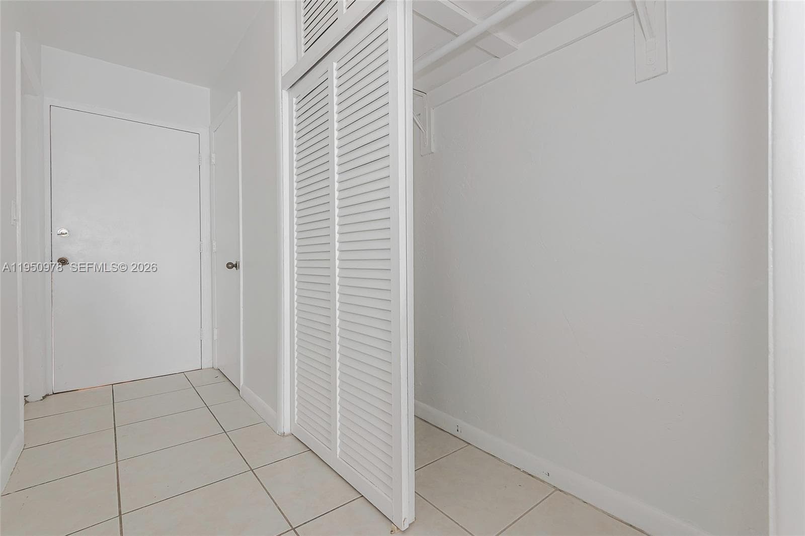 SUNSHINE BAY CONDO · #411 in Miami Beach - Photo 18