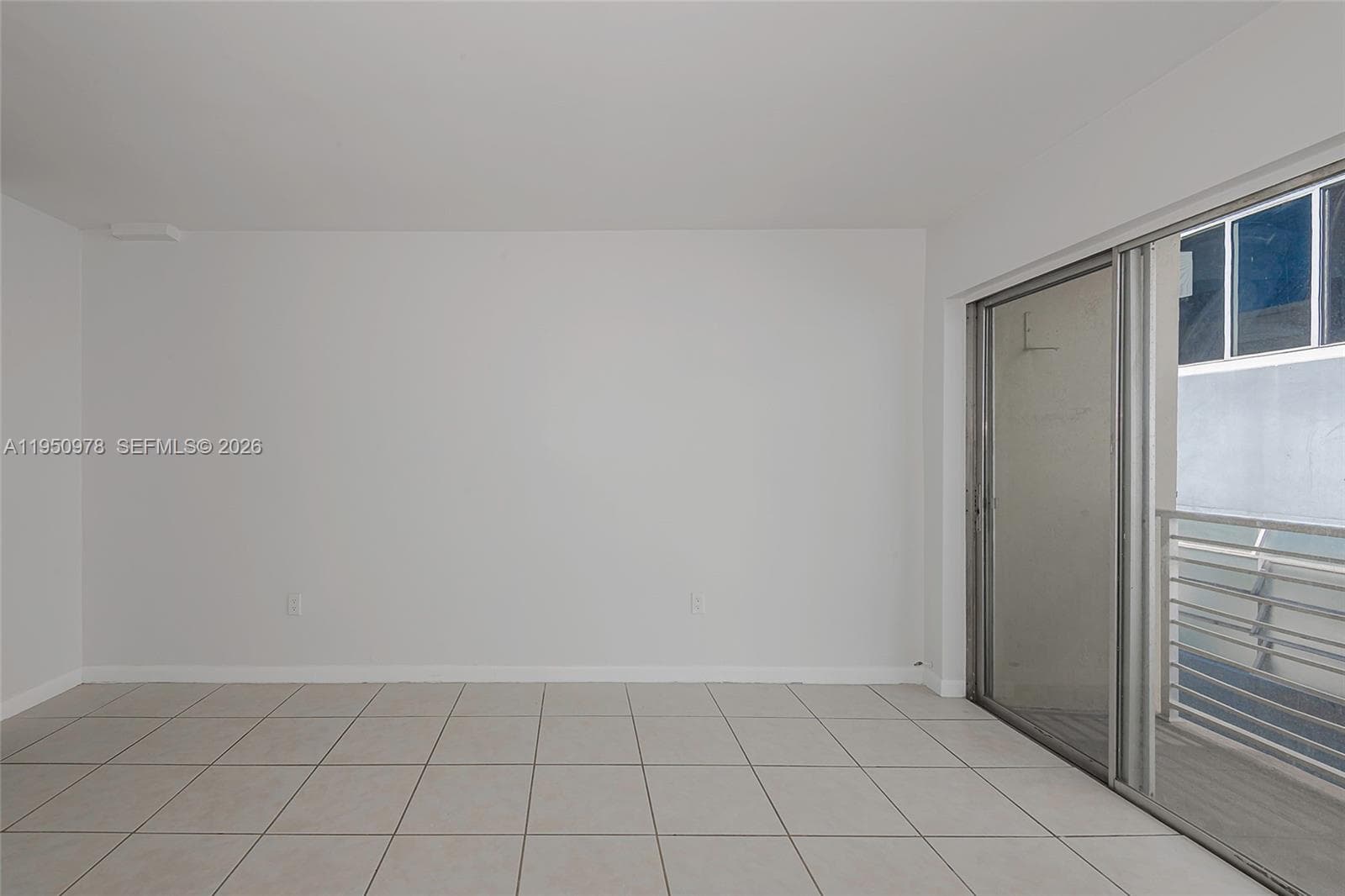 SUNSHINE BAY CONDO · #411 in Miami Beach - Photo 8