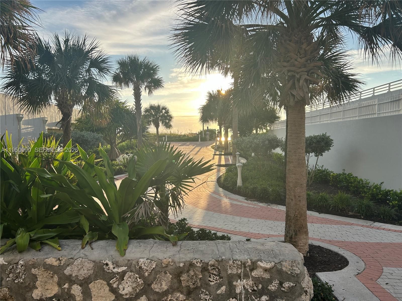 walk to the beach