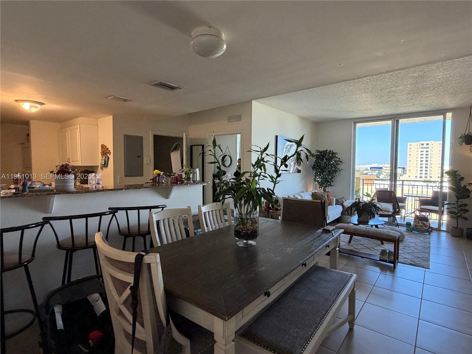 LEJEUNE PLAZA CONDO · #803 in Miami - Photo 3