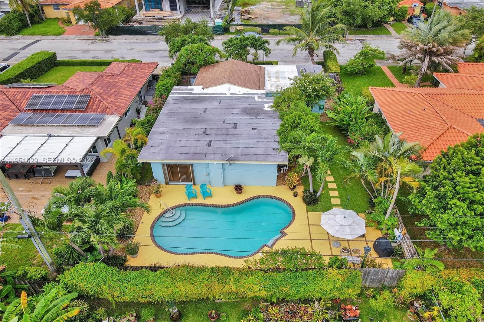 7525 W Treasure Dr photo 55
