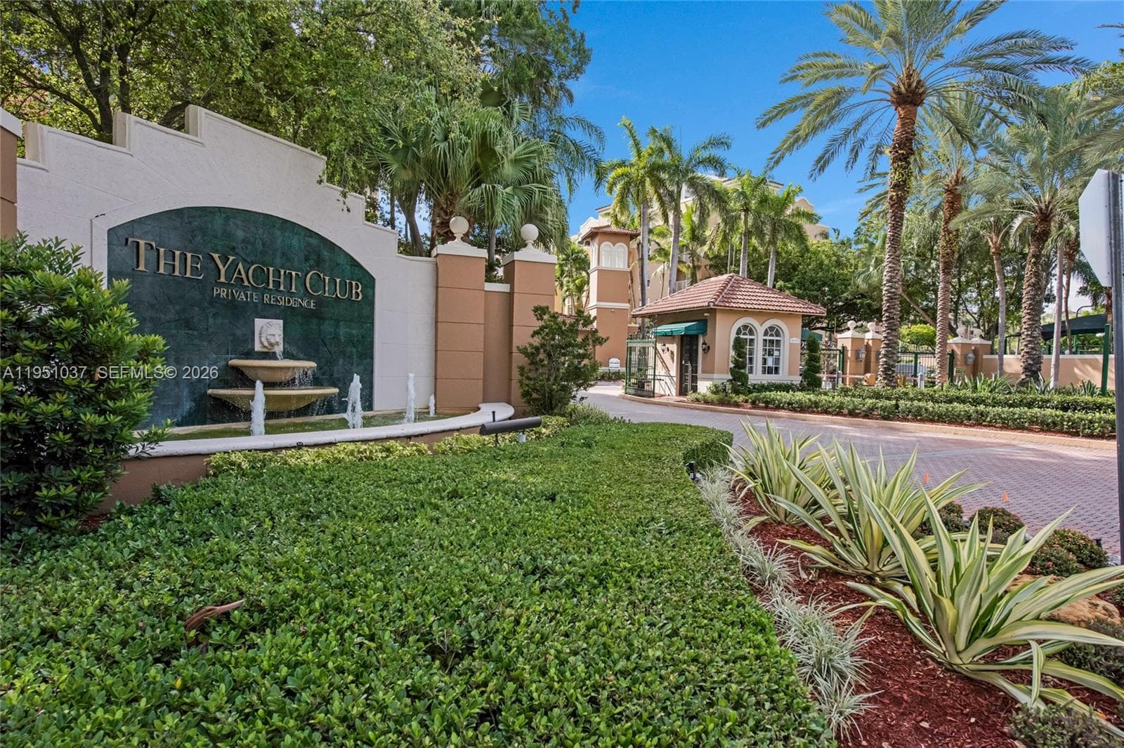 THE YACHT CLUB AT AVENTUR · #8303 in Aventura - Photo 19
