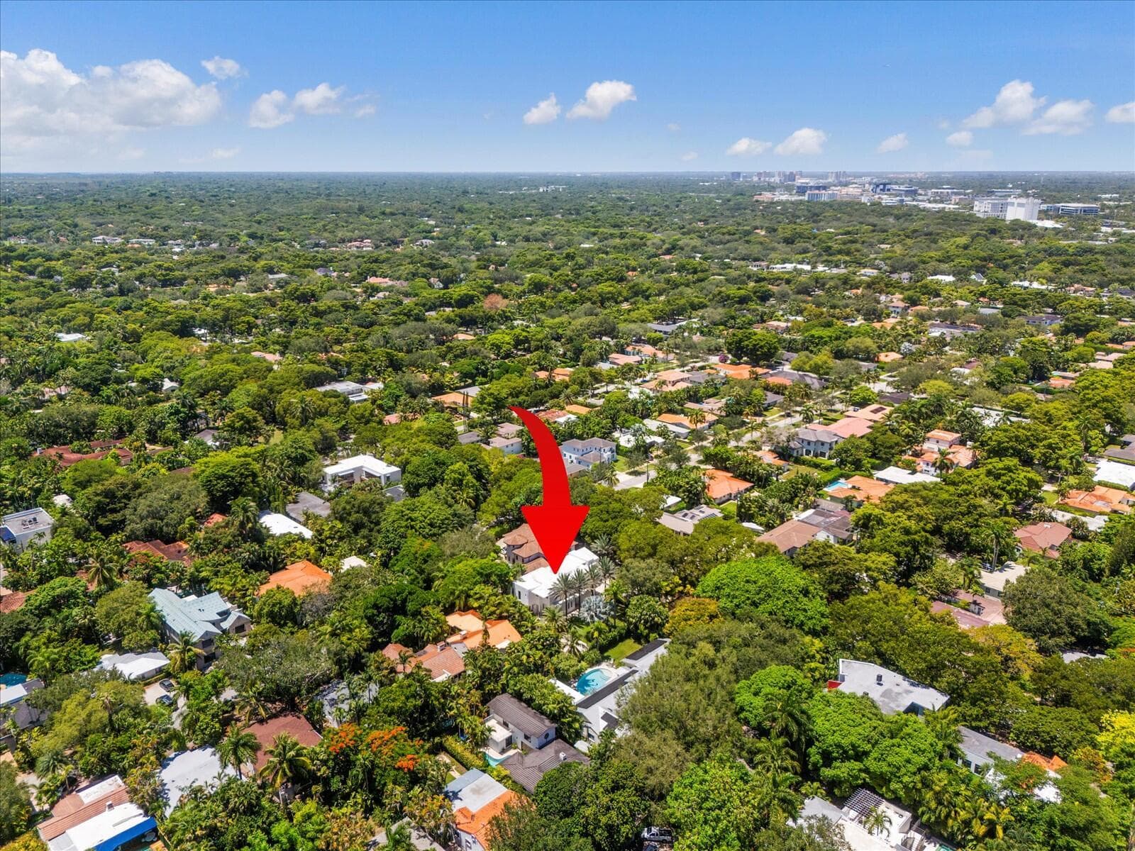 32-Drone Photography (Arrow)