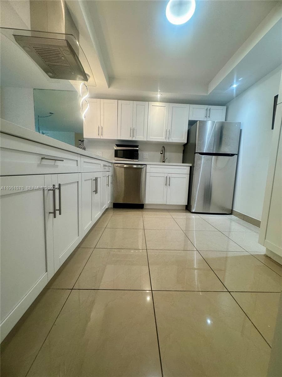 ADMIRALS PORT CONDO WEST · #515W in Aventura - Photo 6