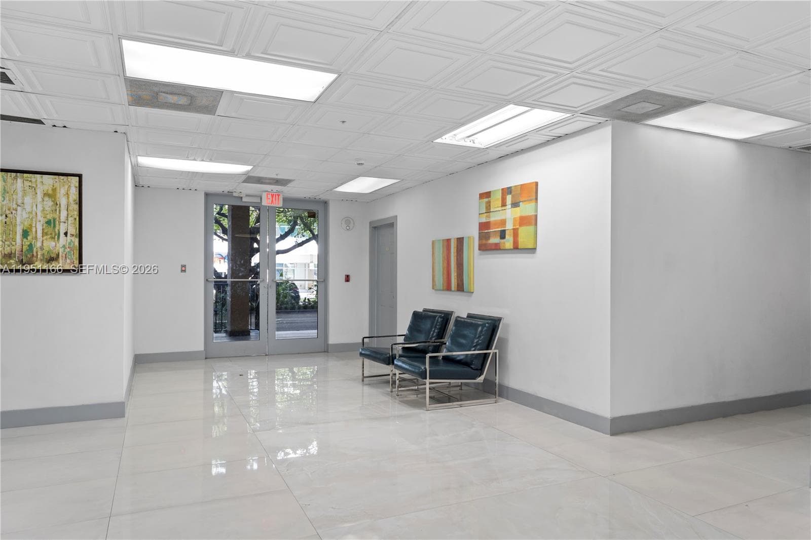 EMERALD PLAZA ON CORAL WA · #706 in Miami - Photo 30