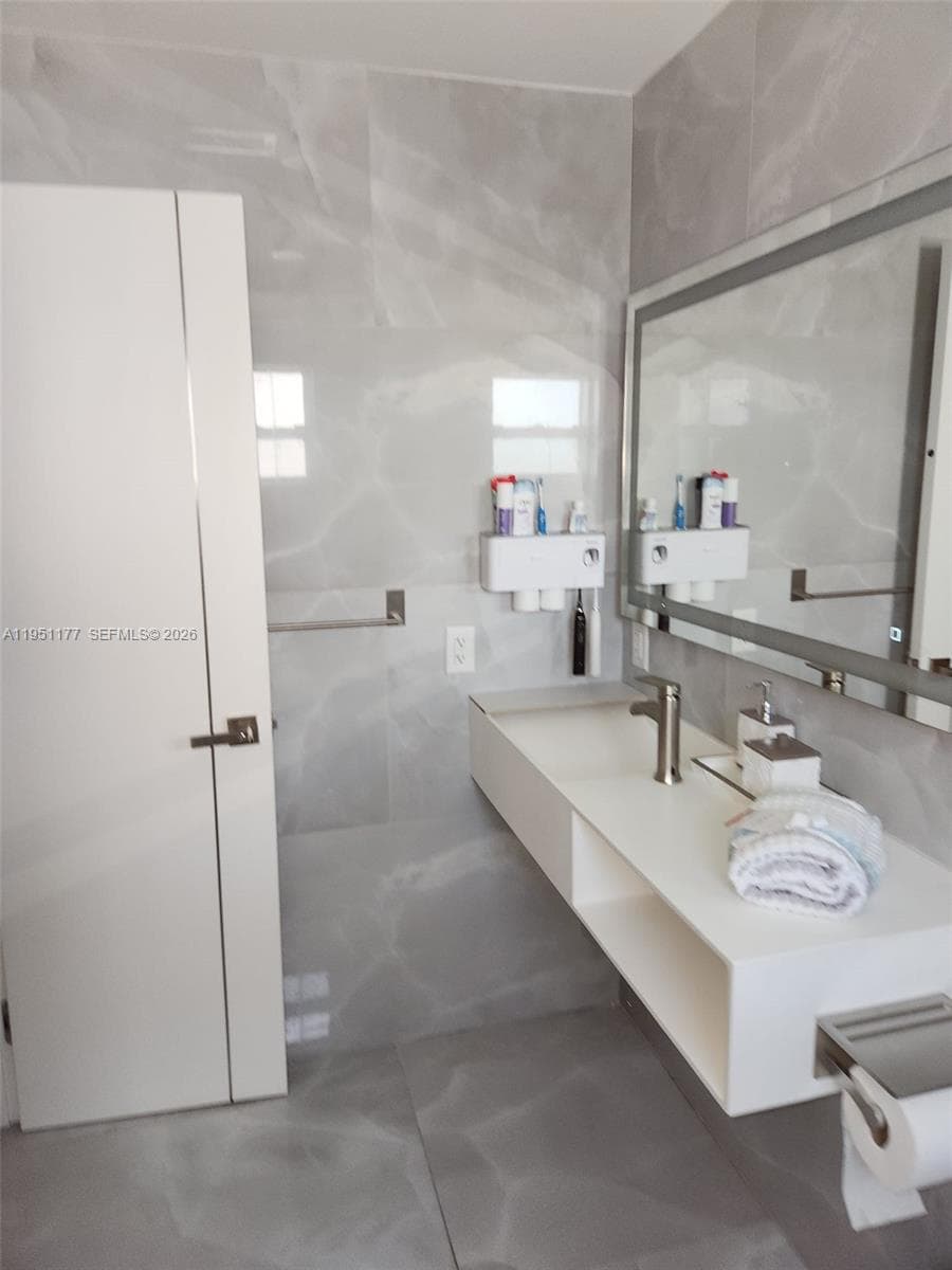BERKSHIRE HOUSE CONDO · #405 in Bay Harbor Islands - Photo 19