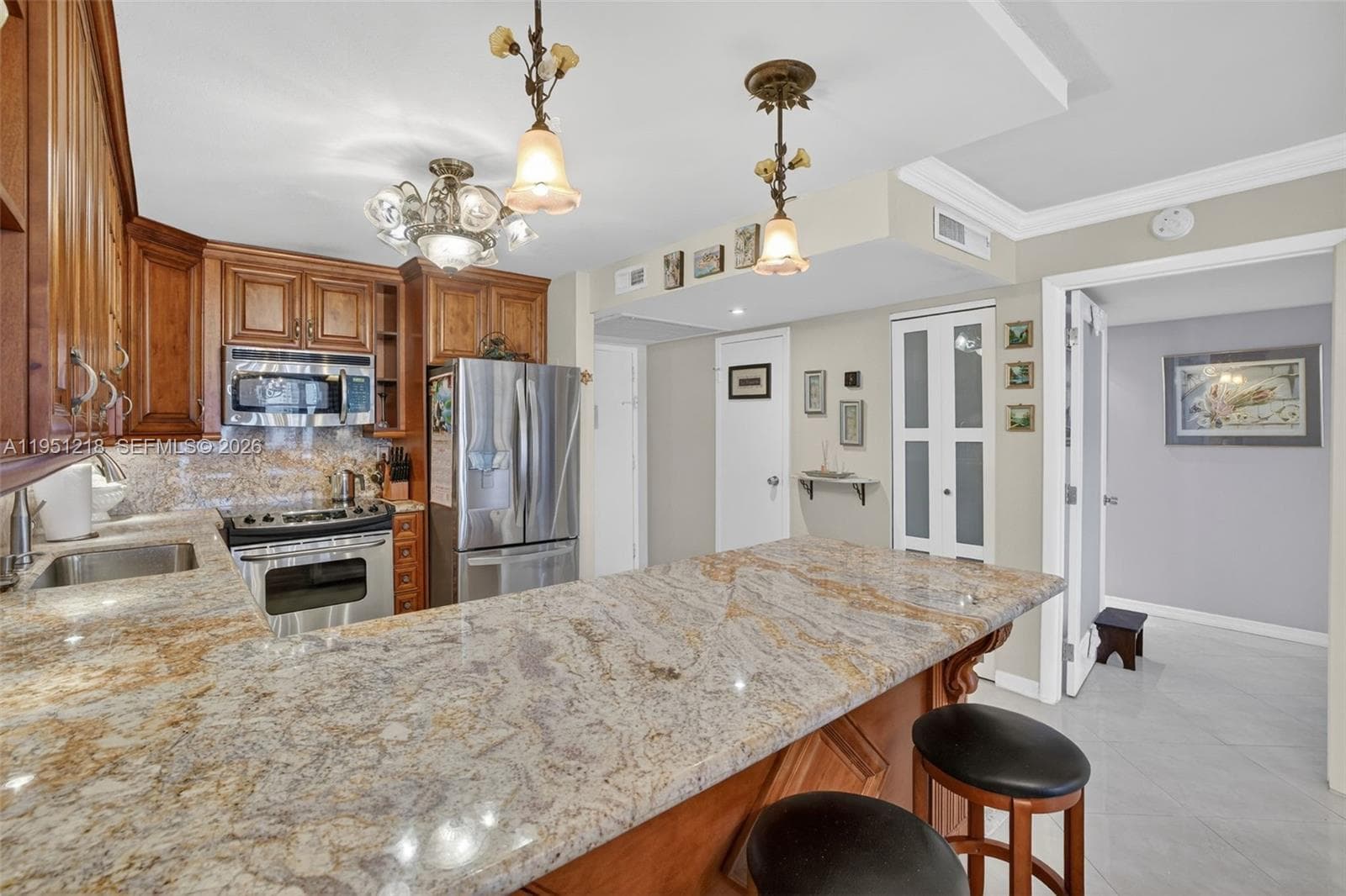 OCEANVIEW PARK · #806 in Hallandale Beach - Photo 20