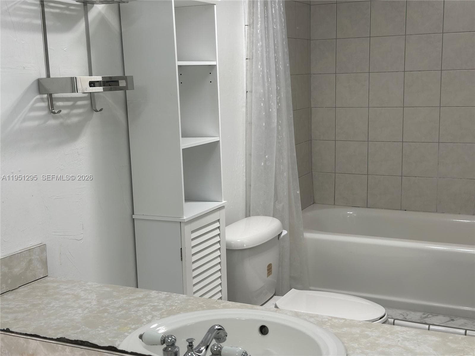 EAST POINT TOWERS CONDO · #1110 in Fort Lauderdale - Photo 17