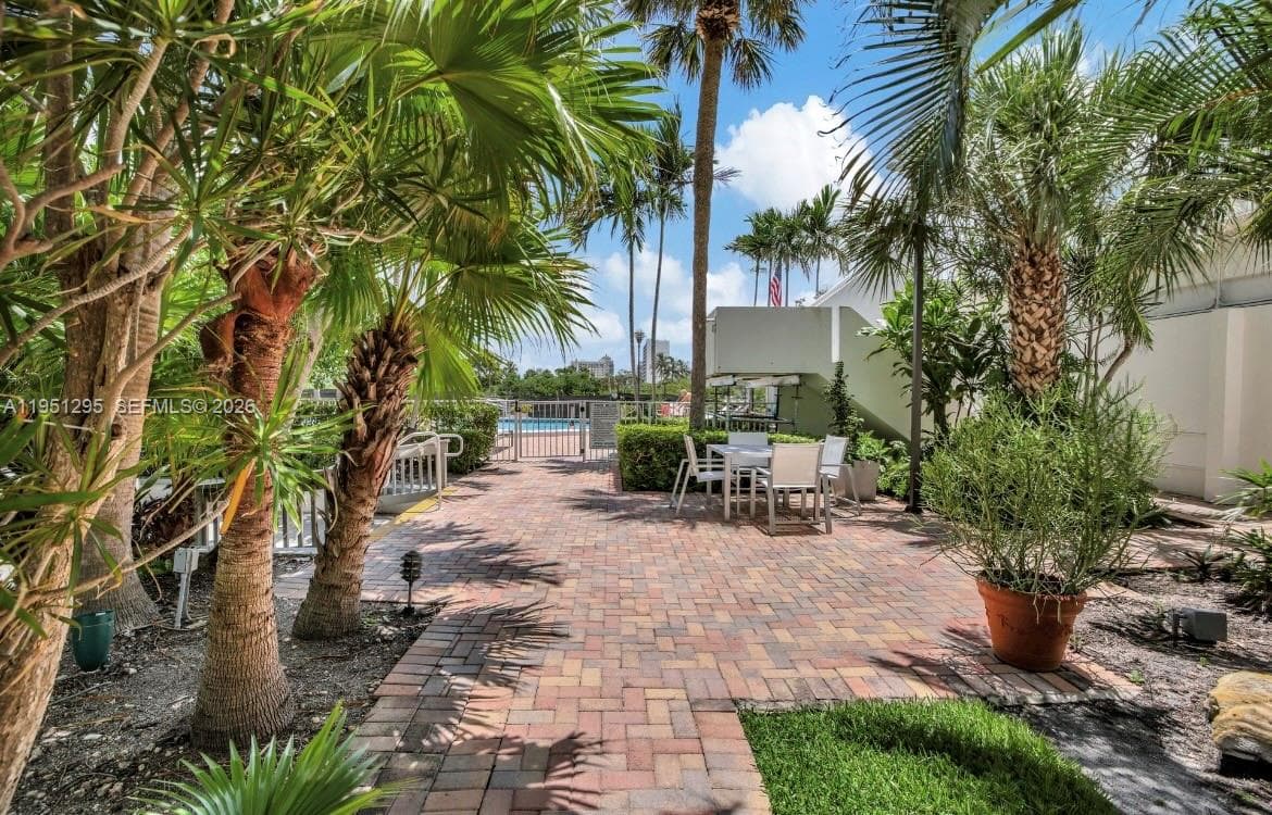 EAST POINT TOWERS CONDO · #1110 in Fort Lauderdale - Photo 26