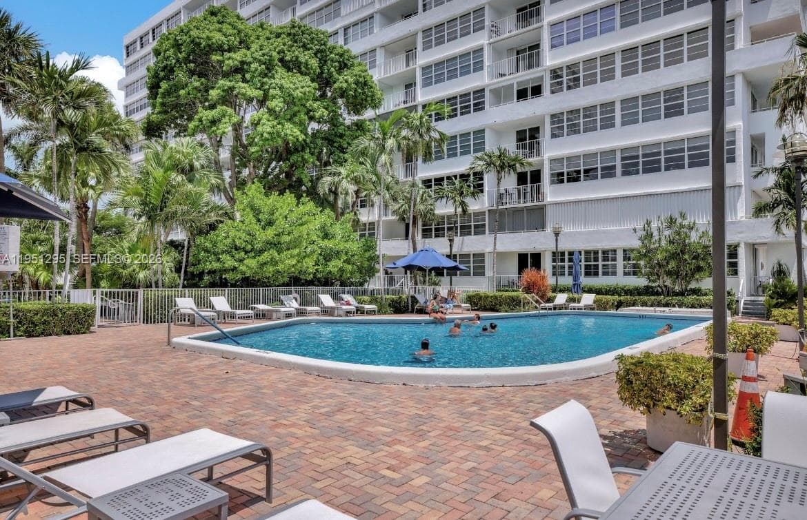 EAST POINT TOWERS CONDO · #1110 in Fort Lauderdale - Photo 28