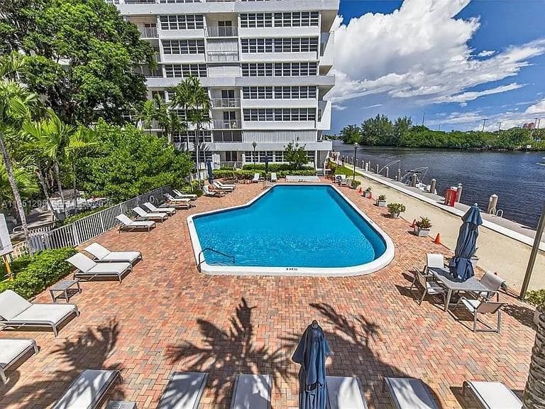 EAST POINT TOWERS CONDO · #1110 in Fort Lauderdale - Photo 29