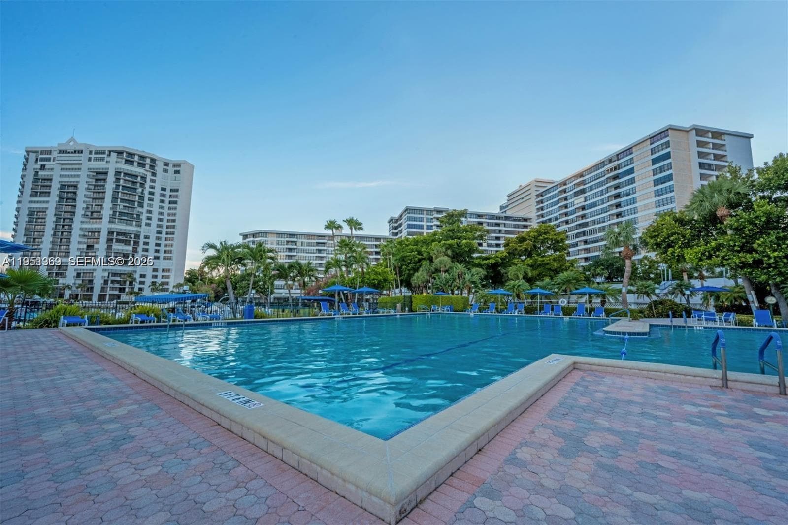 OLYMPUS CONDO PHASE · #306 in Hallandale Beach - Photo 7