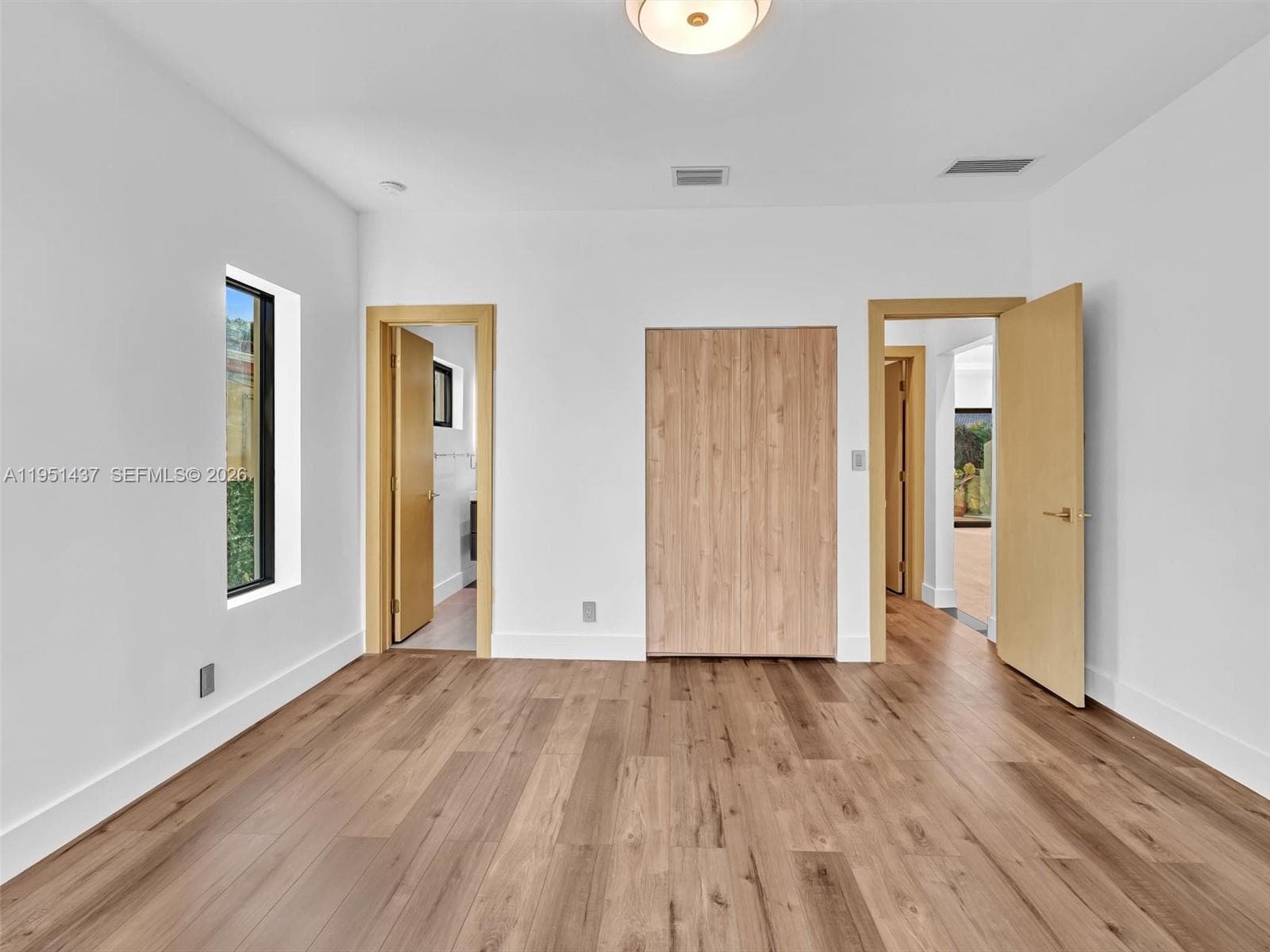 9448 Abbott Ave photo 47