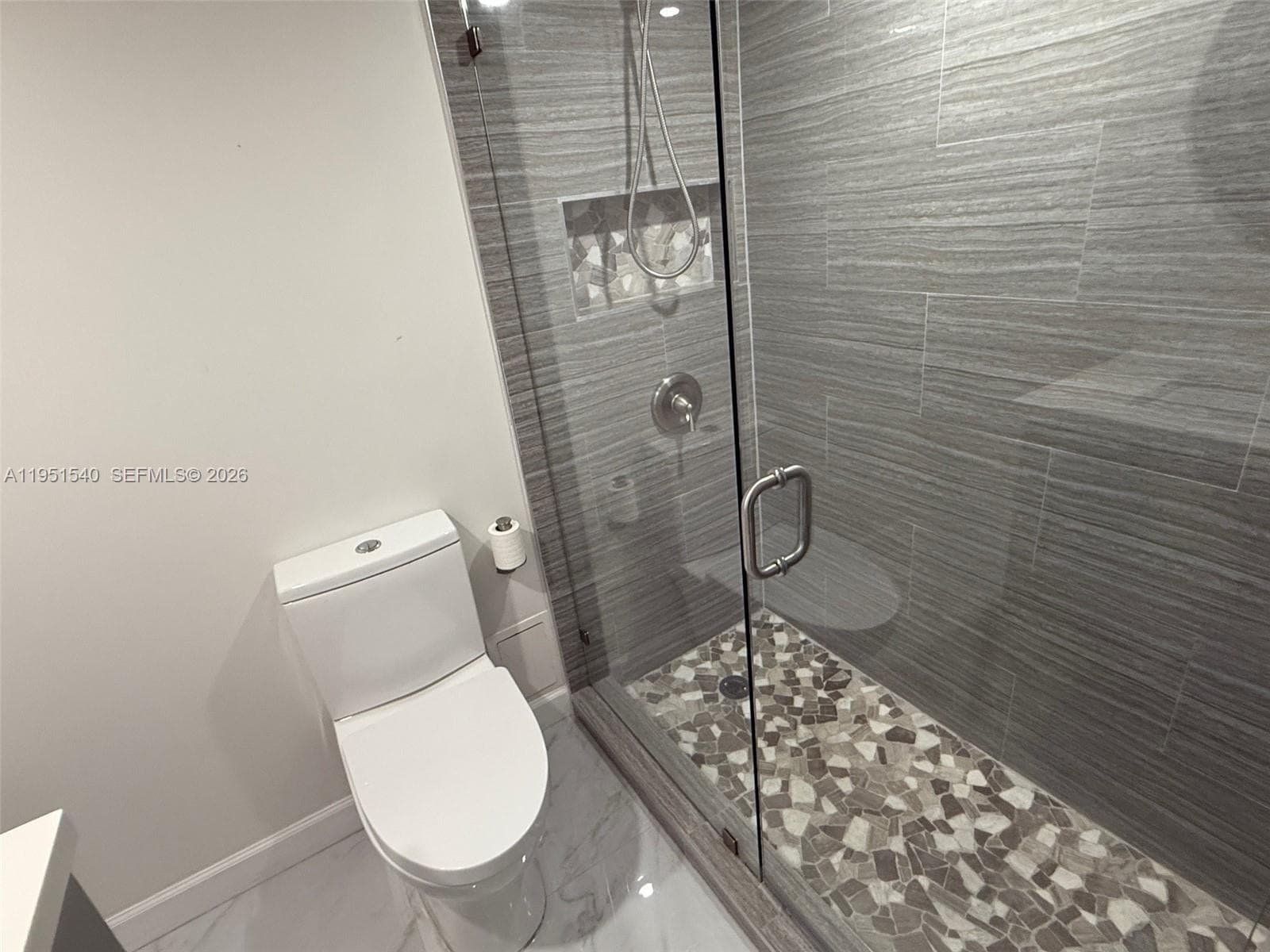 AQUASOL CONDO · #11D in Miami Beach - Photo 45