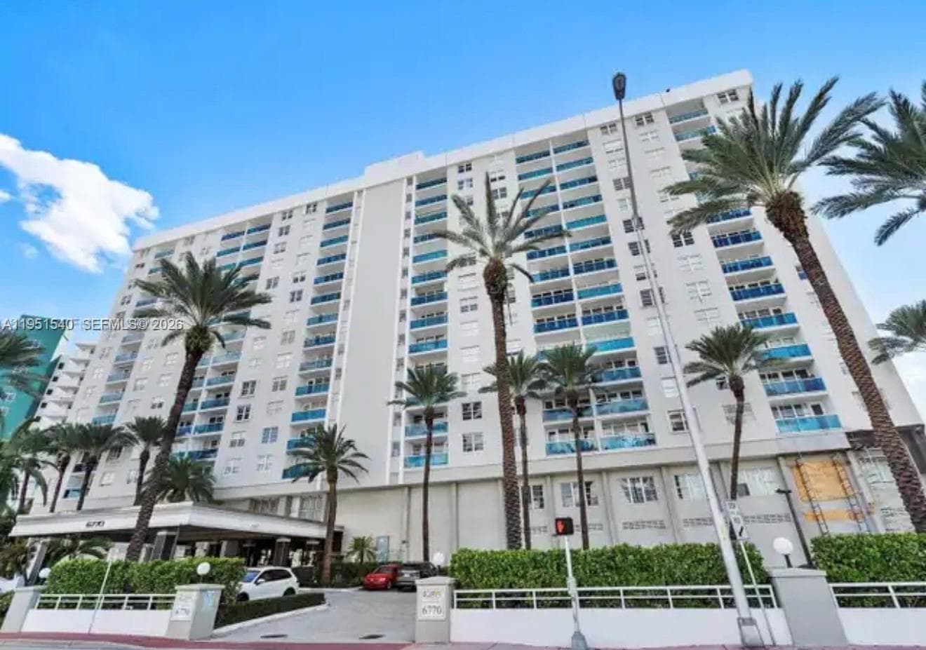 AQUASOL CONDO · #11D in Miami Beach - Photo 60
