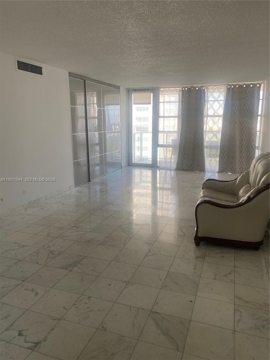 WINSTON TOWER 300 CONDO · #1206 in Sunny Isles Beach - Photo 9