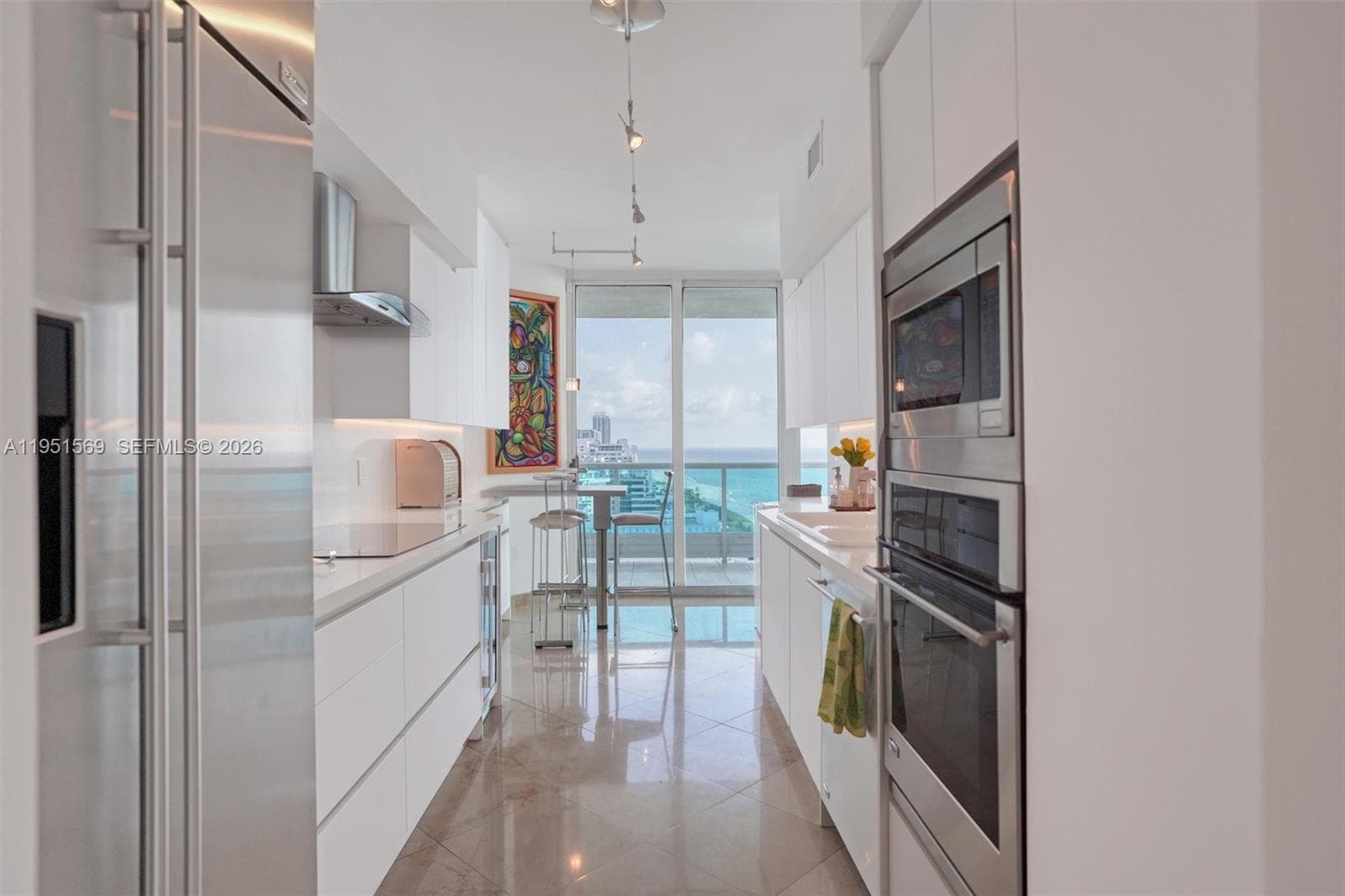 CAPOBELLA CONDO · #2107 in Miami Beach - Photo 20