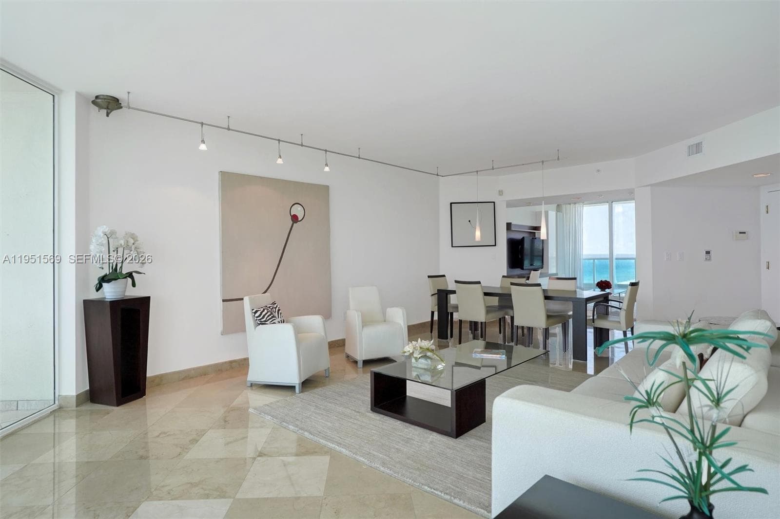 CAPOBELLA CONDO · #2107 in Miami Beach - Photo 21