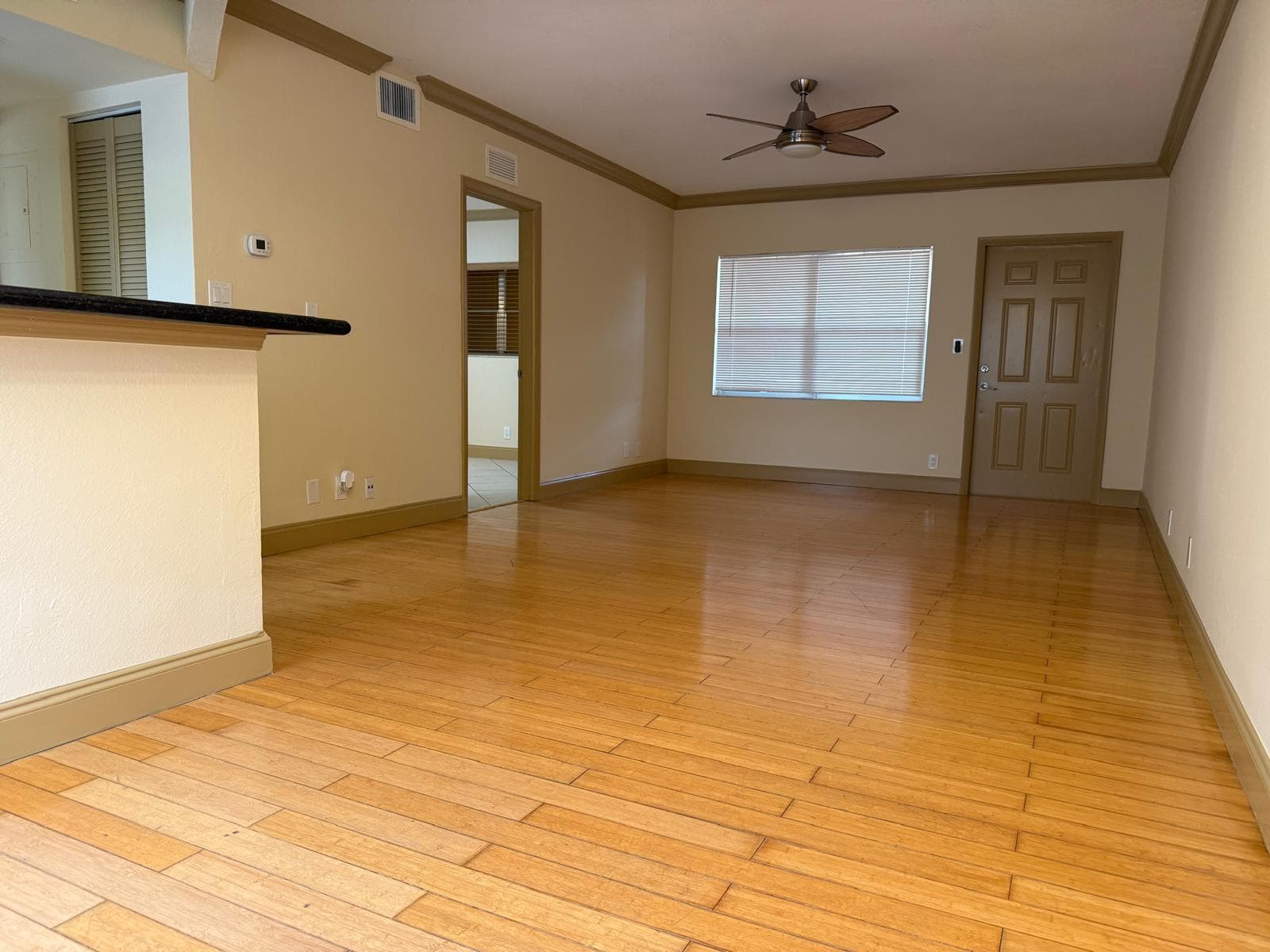 family room 2