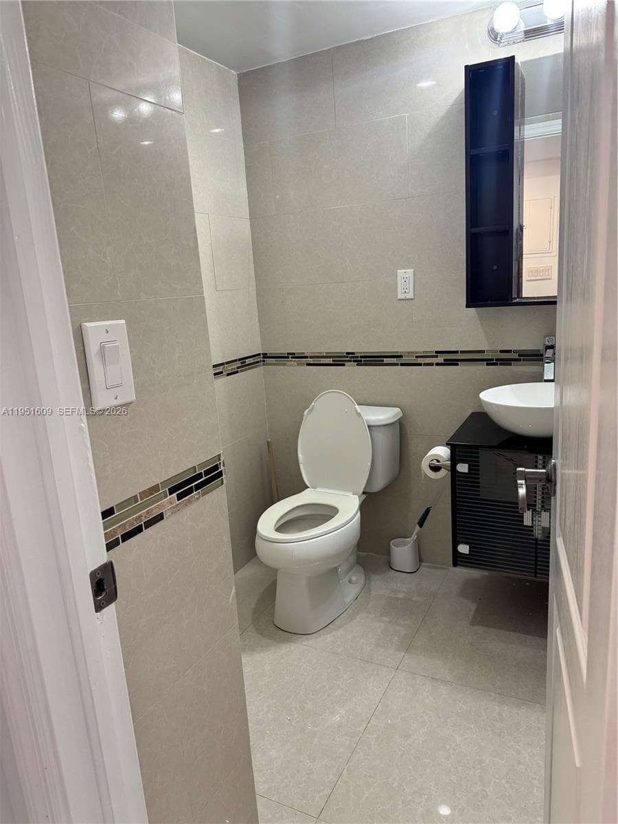 Ocean Reserve · #1520 in Sunny Isles Beach - Photo 4