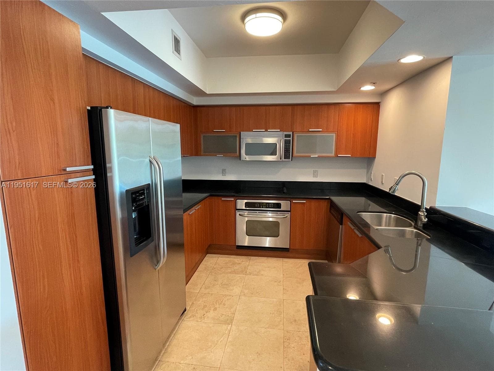 THE OAKS I CONDO · #201 in North Miami - Photo 9
