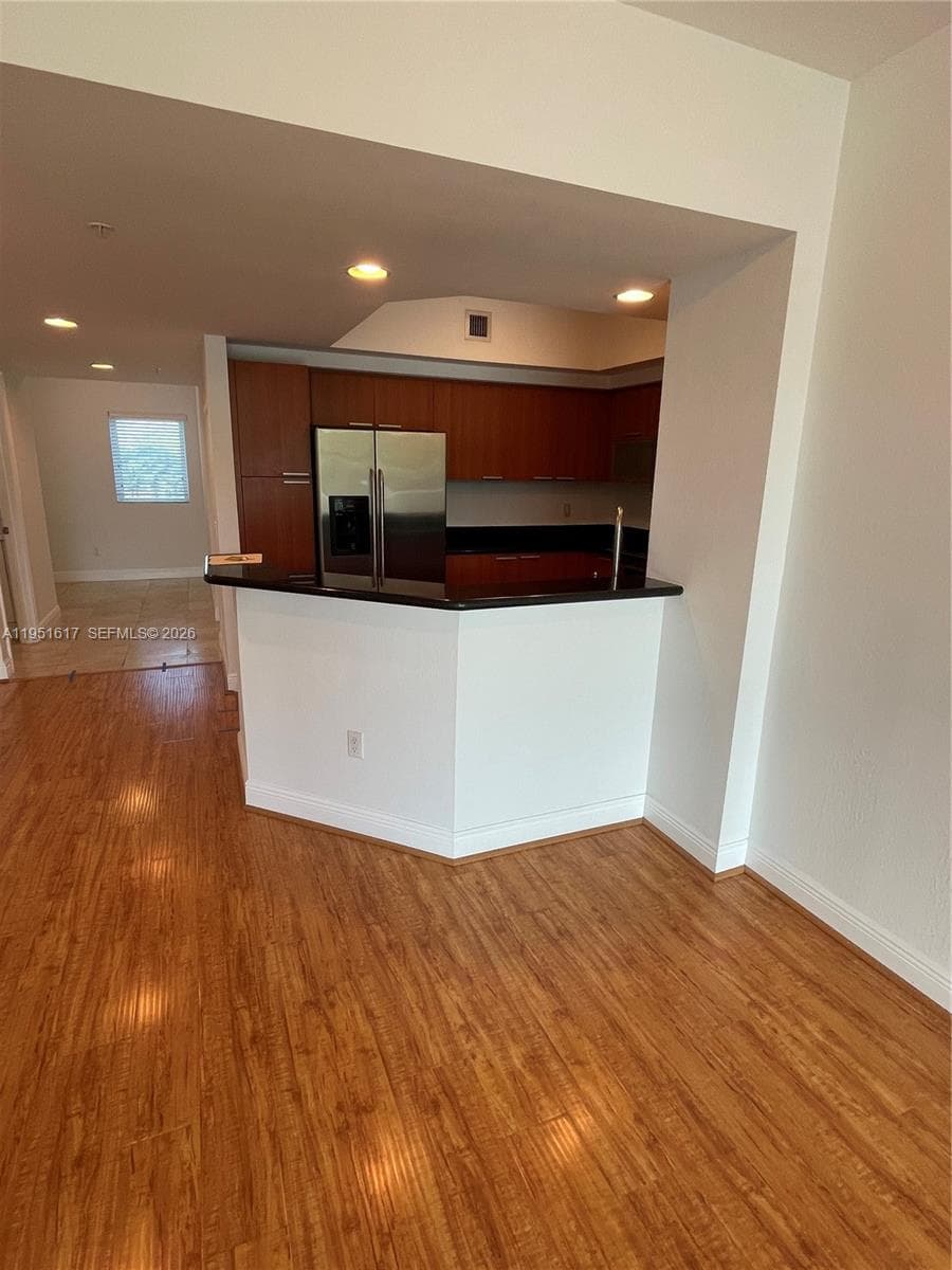 THE OAKS I CONDO · #201 in North Miami - Photo 4