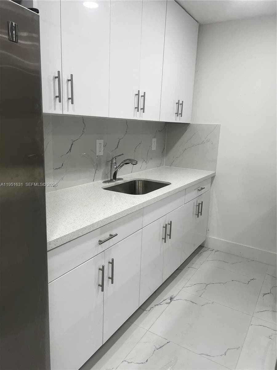 KINGSTON SQUARE CONDO · #L8 in Miami - Photo 23