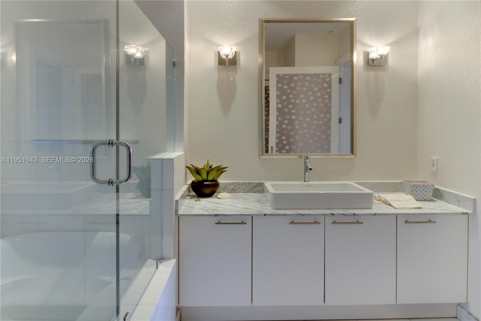 THE MERIDIAN CONDO · #PH-21 in Miami Beach - Photo 12