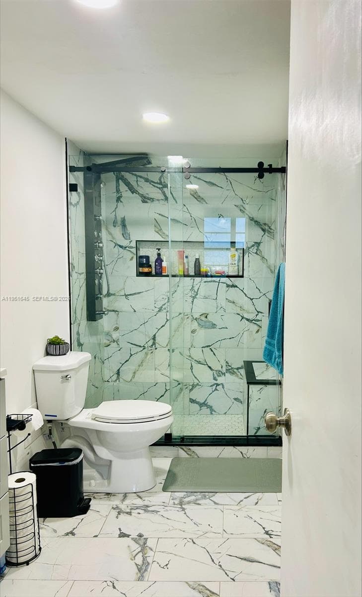 BUCKLEY TOWERS · #1406W in Miami - Photo 20