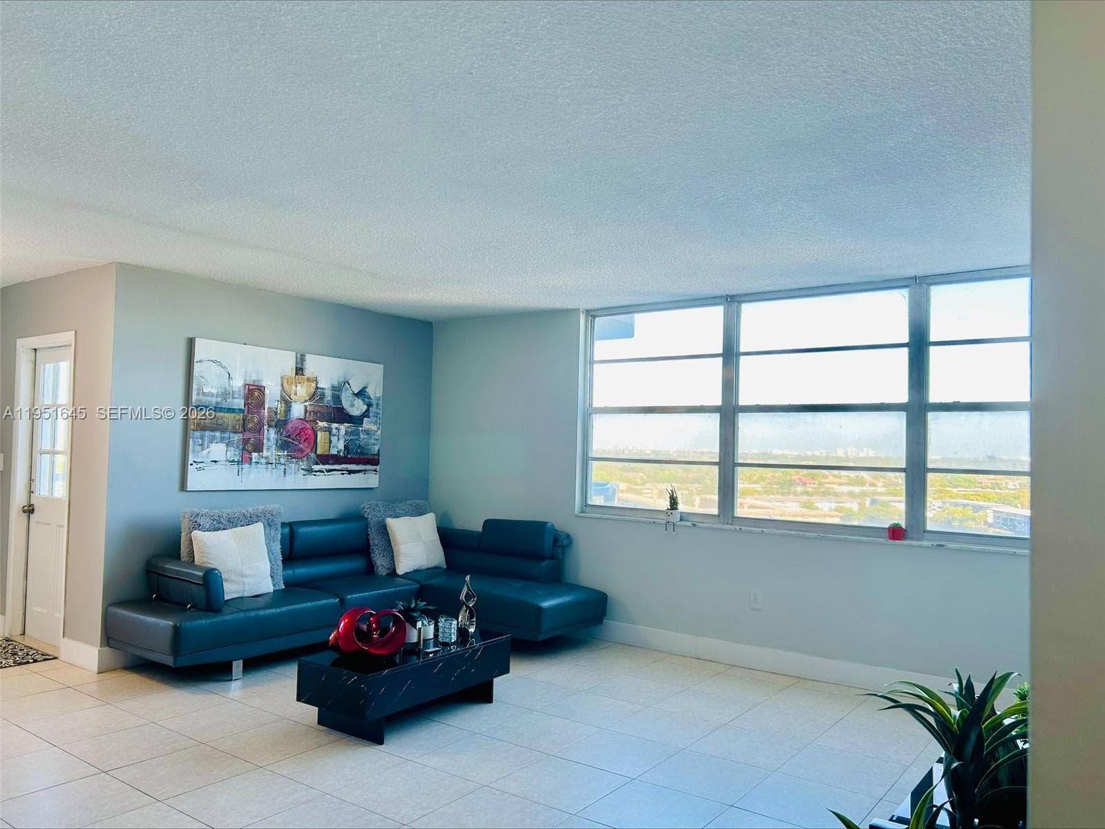 BUCKLEY TOWERS · #1406W in Miami - Photo 14