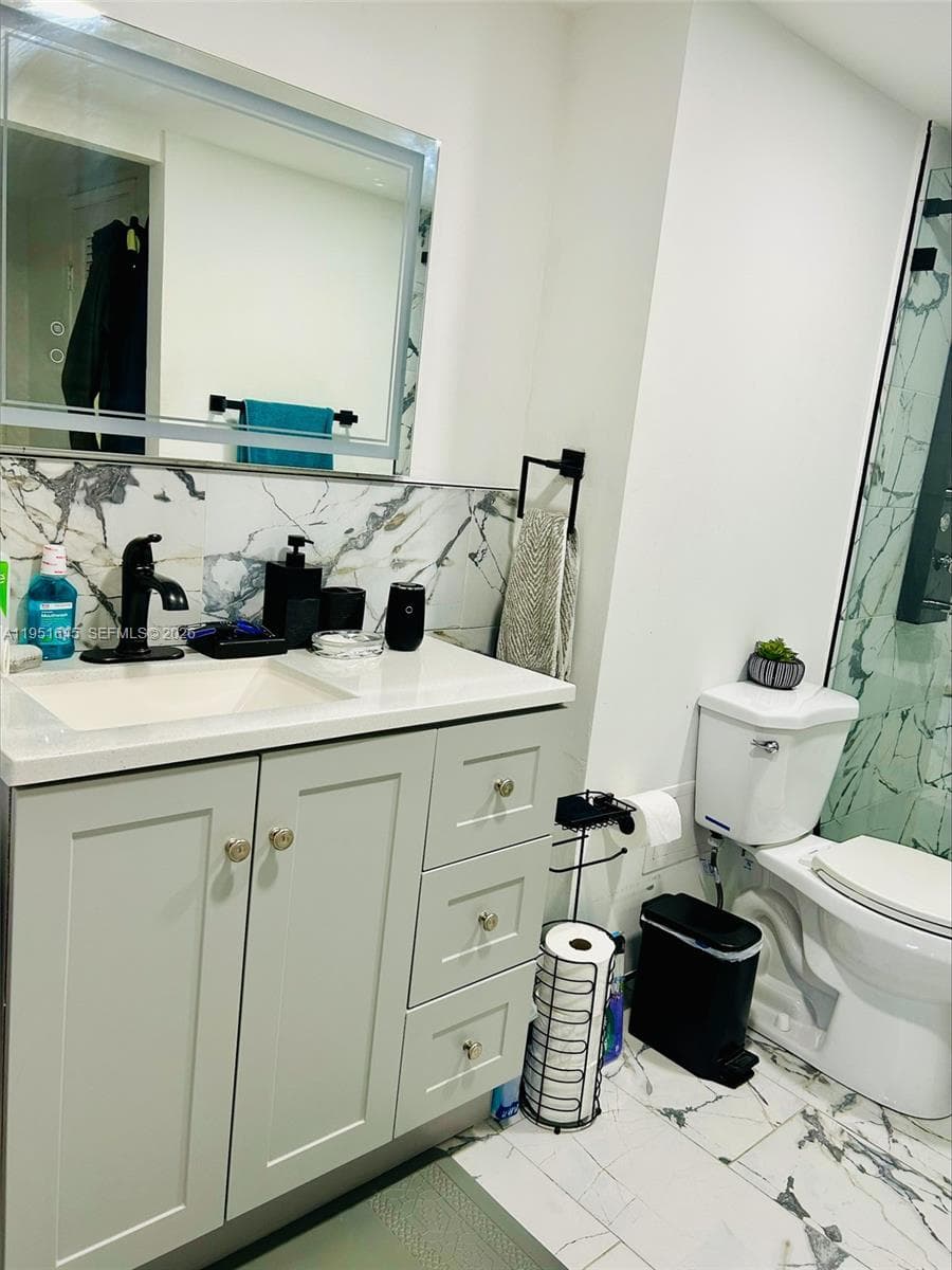 BUCKLEY TOWERS · #1406W in Miami - Photo 19