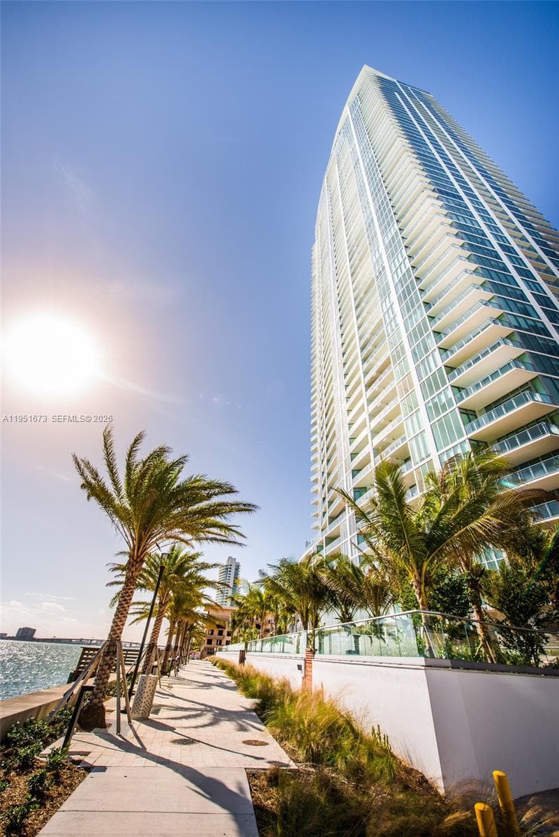 Biscayne Beach · #1903 in Miami - Photo 24